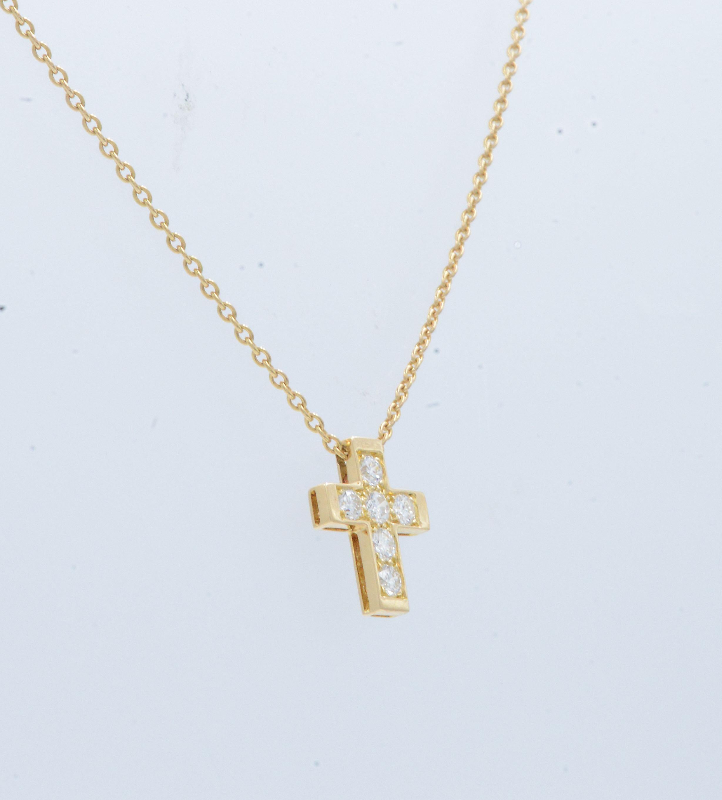 gold cross necklace with diamonds