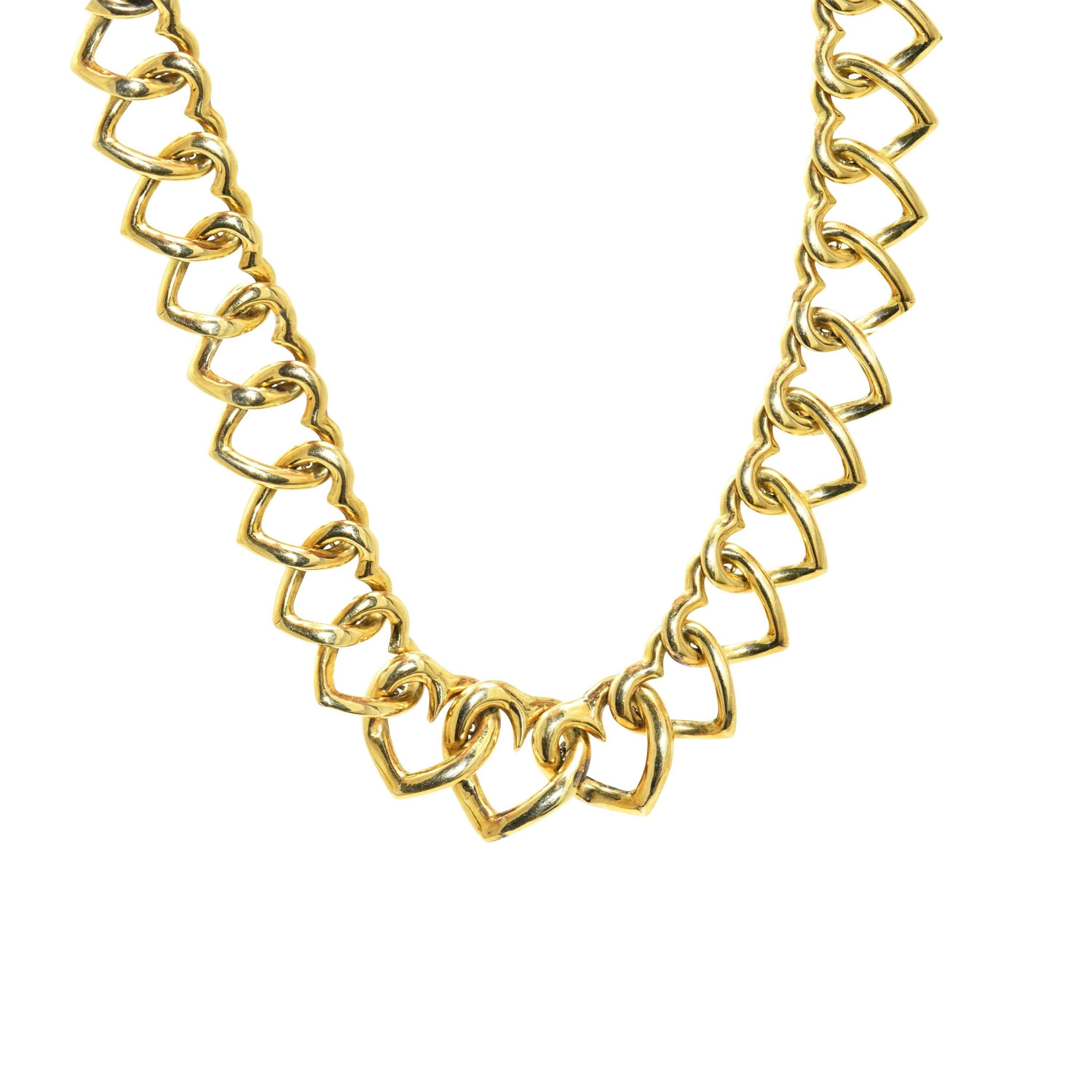 Van Cleef & Arpels 18 Karat Gold Heart Linked Necklace, circa 1980 6