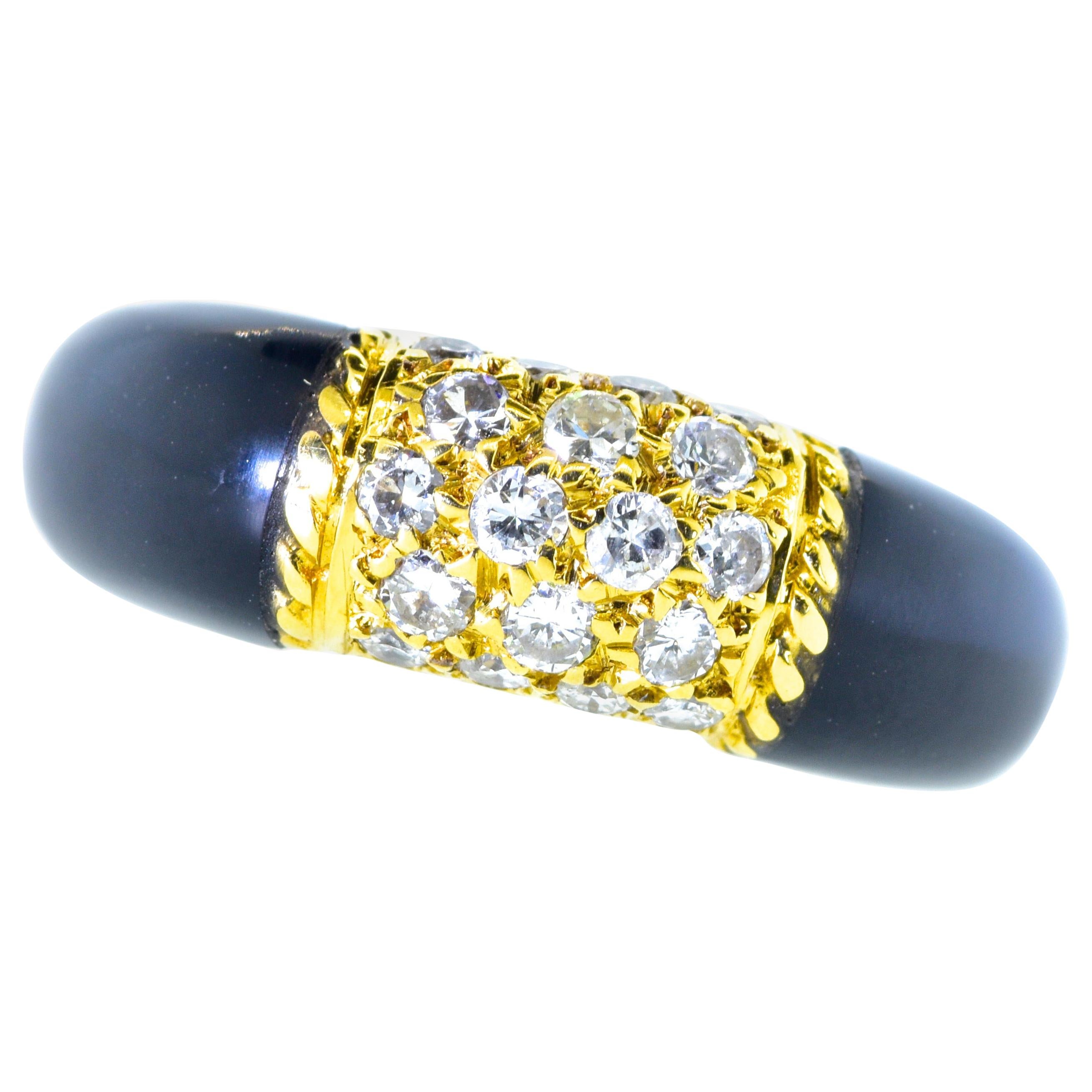 Van Cleef & Arpels 18 Karat Gold, Onyx and Diamond Ring