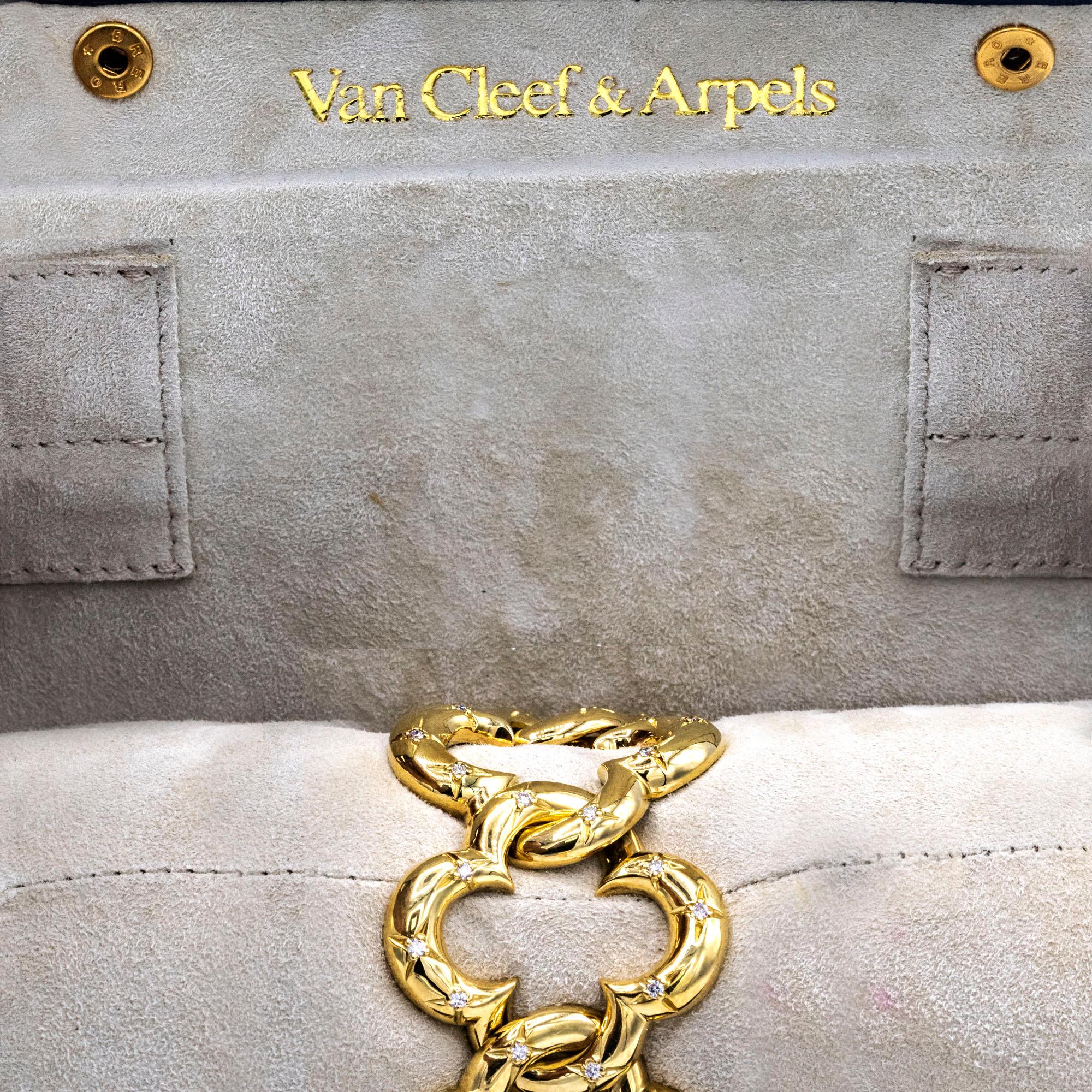 Van Cleef & Arpels 18 Karat Gold Open Link Alhambra Diamond Bracelet In Excellent Condition In New York, NY