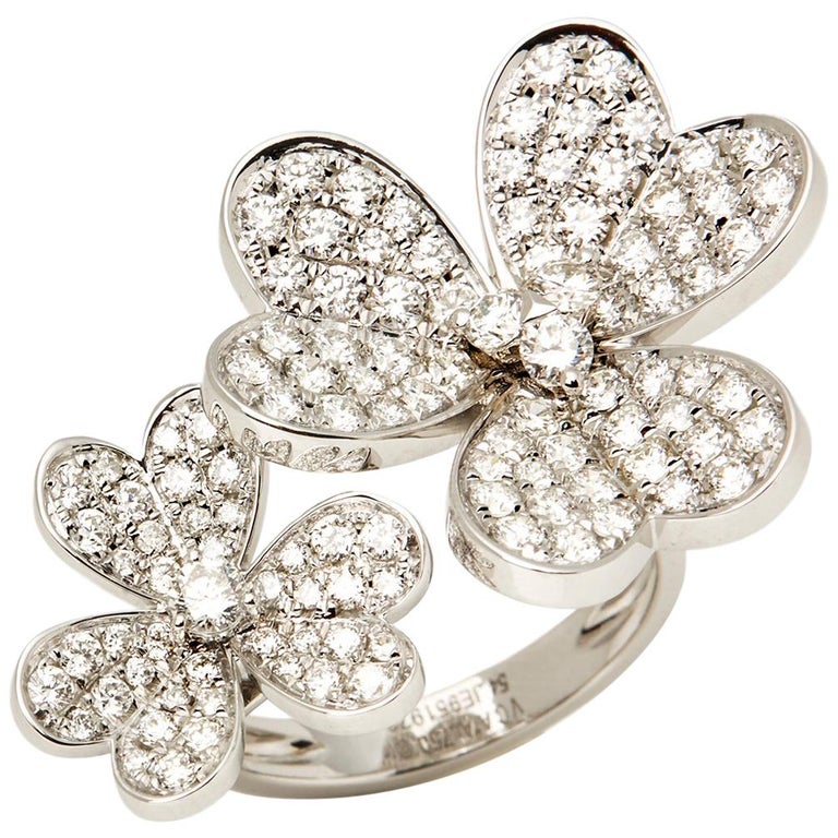 Van Cleef Arpels 18 Karat White Gold Diamond Frivole Between The Finger  Ring
