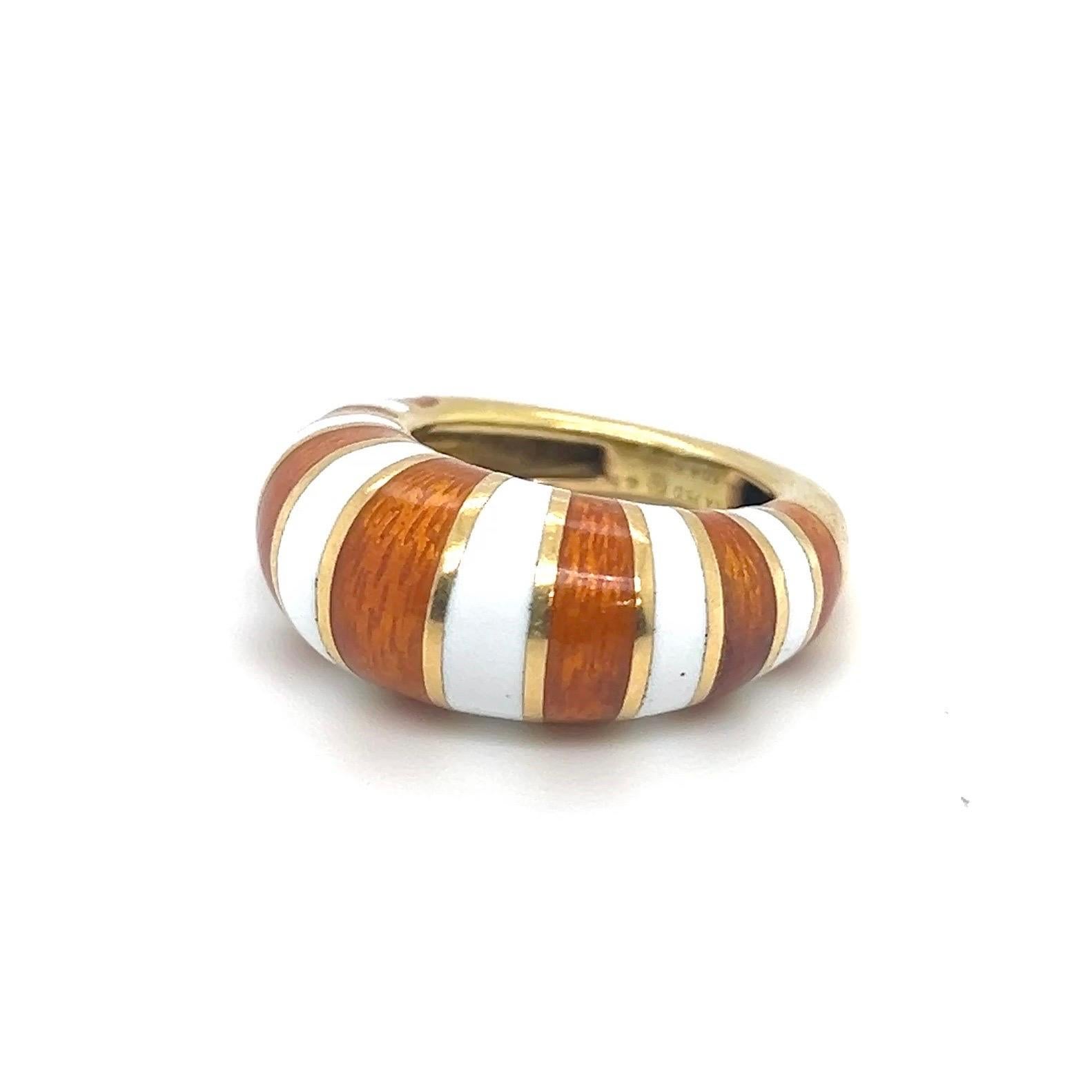 Van Cleef & Arpels Ring aus 18 Karat Gelbgold und Emaille, 1960er Jahre im Angebot 1