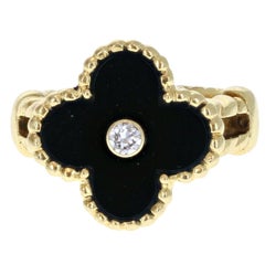 Vintage Van Cleef & Arpels 18 Karat Yellow Gold, Black Onyx and Diamond Alhambra Ring