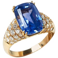 Van Cleef & Arpels 18 Karat Yellow Gold Certified Ceylon Sapphire Diamond Ring