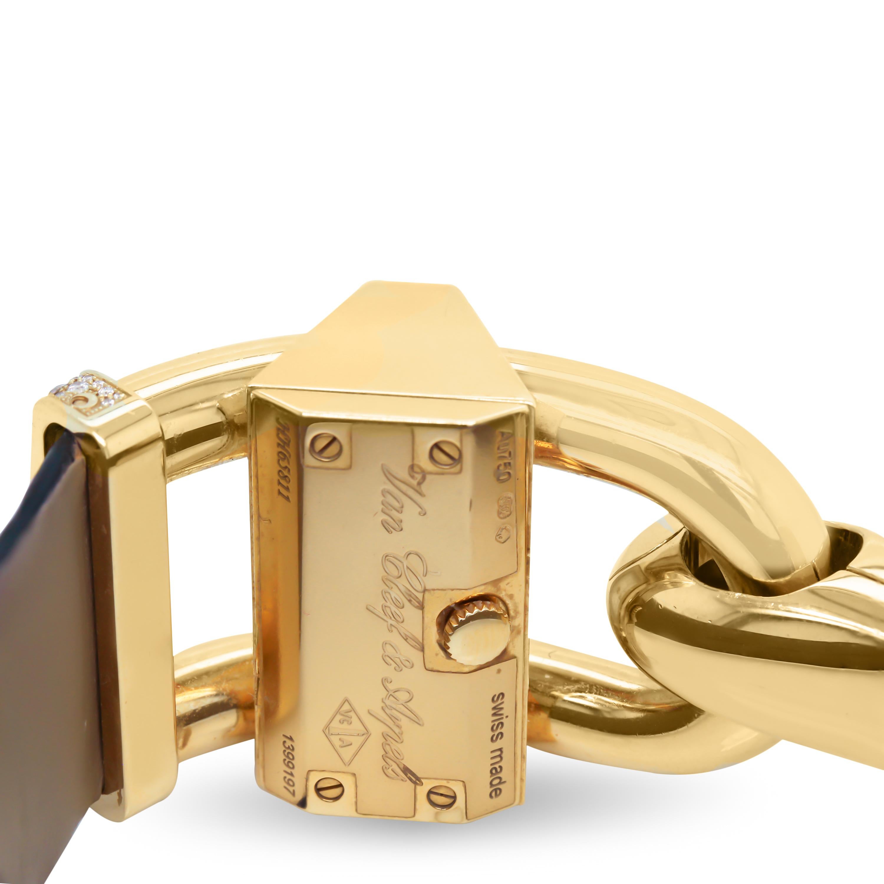 Contemporary Van Cleef & Arpels 18 Karat Yellow Gold Diamond Alligator Skin Cadenas Watch