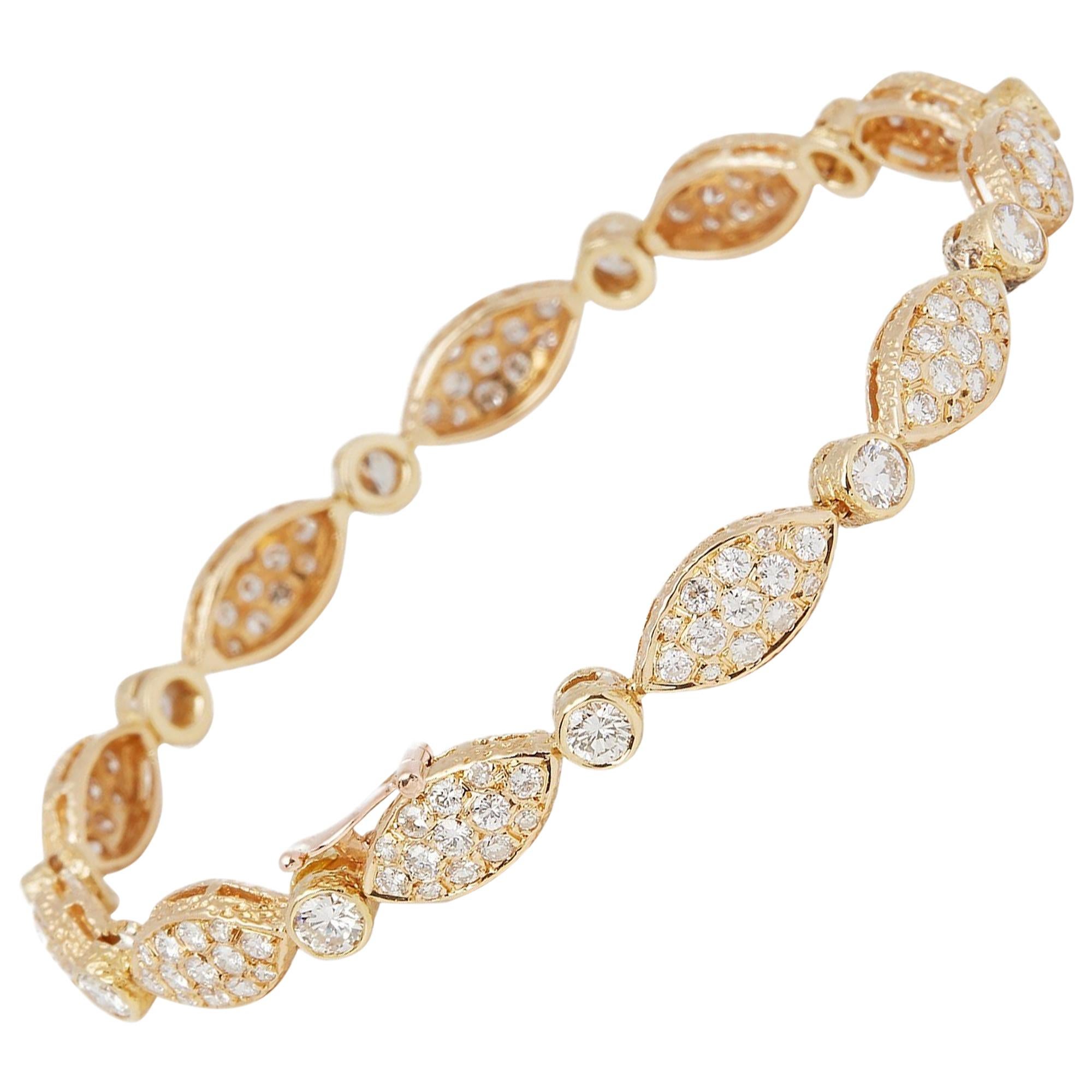 Van Cleef & Arpels 18 Karat Yellow Gold Diamond Bracelet