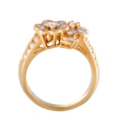 Van Cleef & Arpels 18 Karat Yellow Gold Diamond Flower Ring