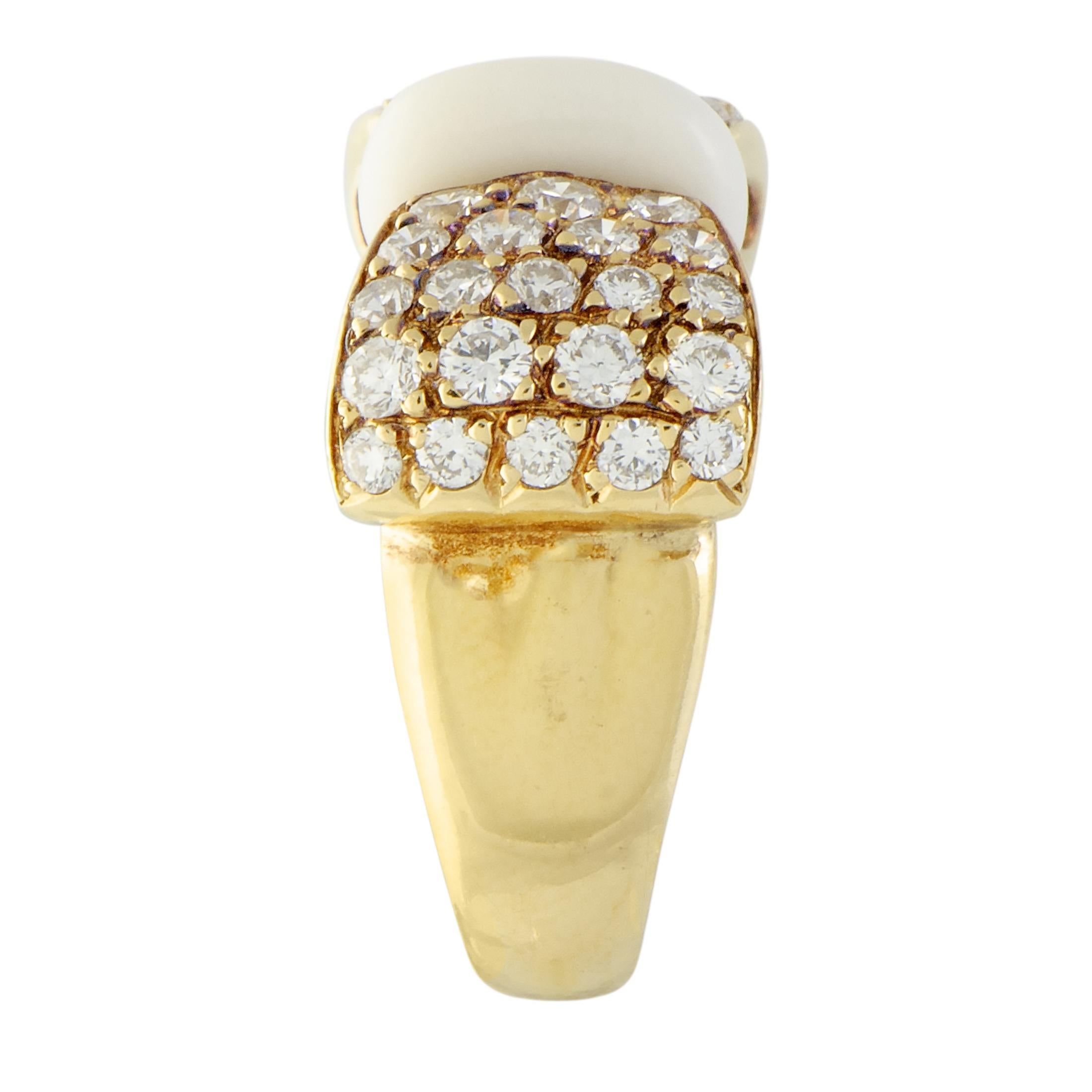 Women's Van Cleef & Arpels 18 Karat Yellow Gold Diamond Pave and White Agate Bow Ring
