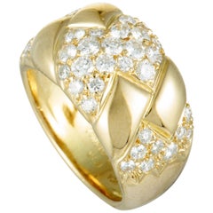 Van Cleef
Arpels 18 Karat Yellow Gold Diamond Pave Band Ring Van Cleef
Arpels 18 Karat Yellow Gold Diamond Pave Band Ring