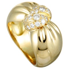 Van Cleef & Arpels 18 Karat Yellow Gold Diamond Pavé Knot Ring