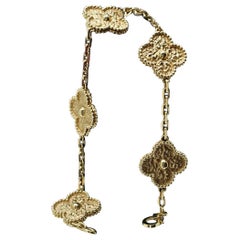 Van Cleef & Arpels 18 Karat Yellow Gold Leaf Bracelet