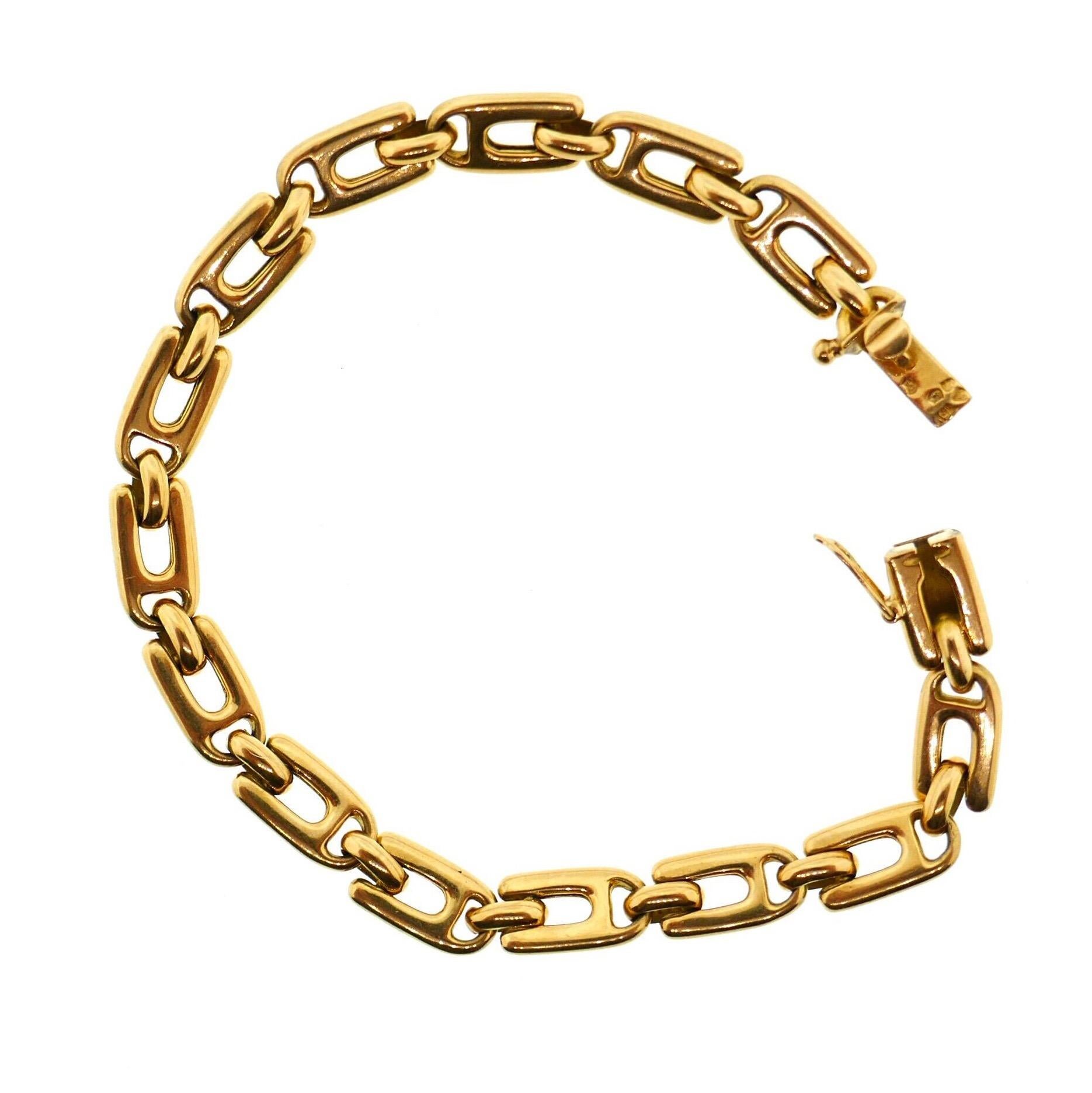 Van Cleef & Arpels 18 Karat Yellow Gold Link Bracelet 4