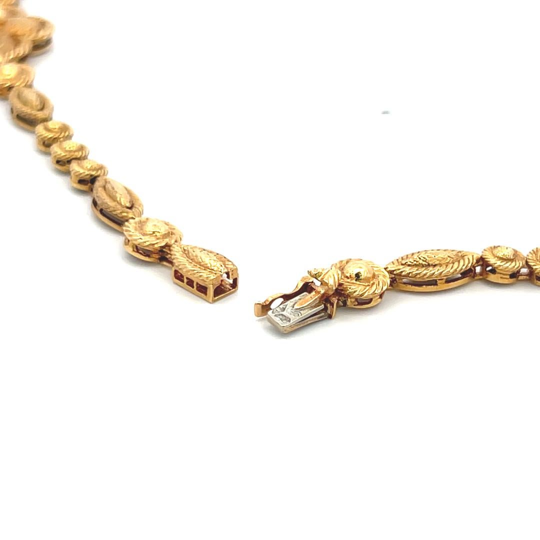 Van Cleef & Arpels Collier à maillons en or jaune 18 carats avec papier d'évaluation en vente 6