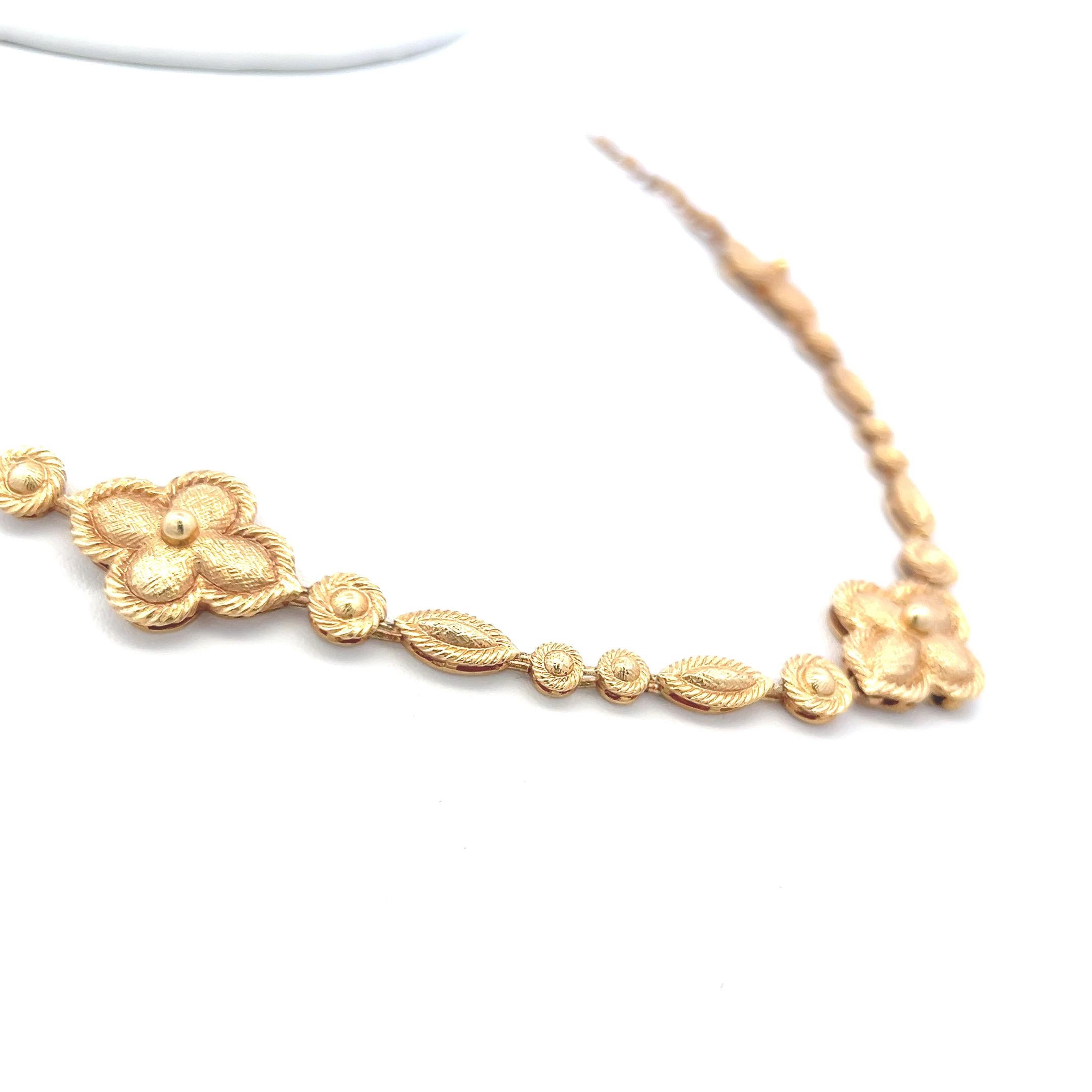 Van Cleef & Arpels Collier à maillons en or jaune 18 carats avec papier d'évaluation Bon état - En vente à New York, NY