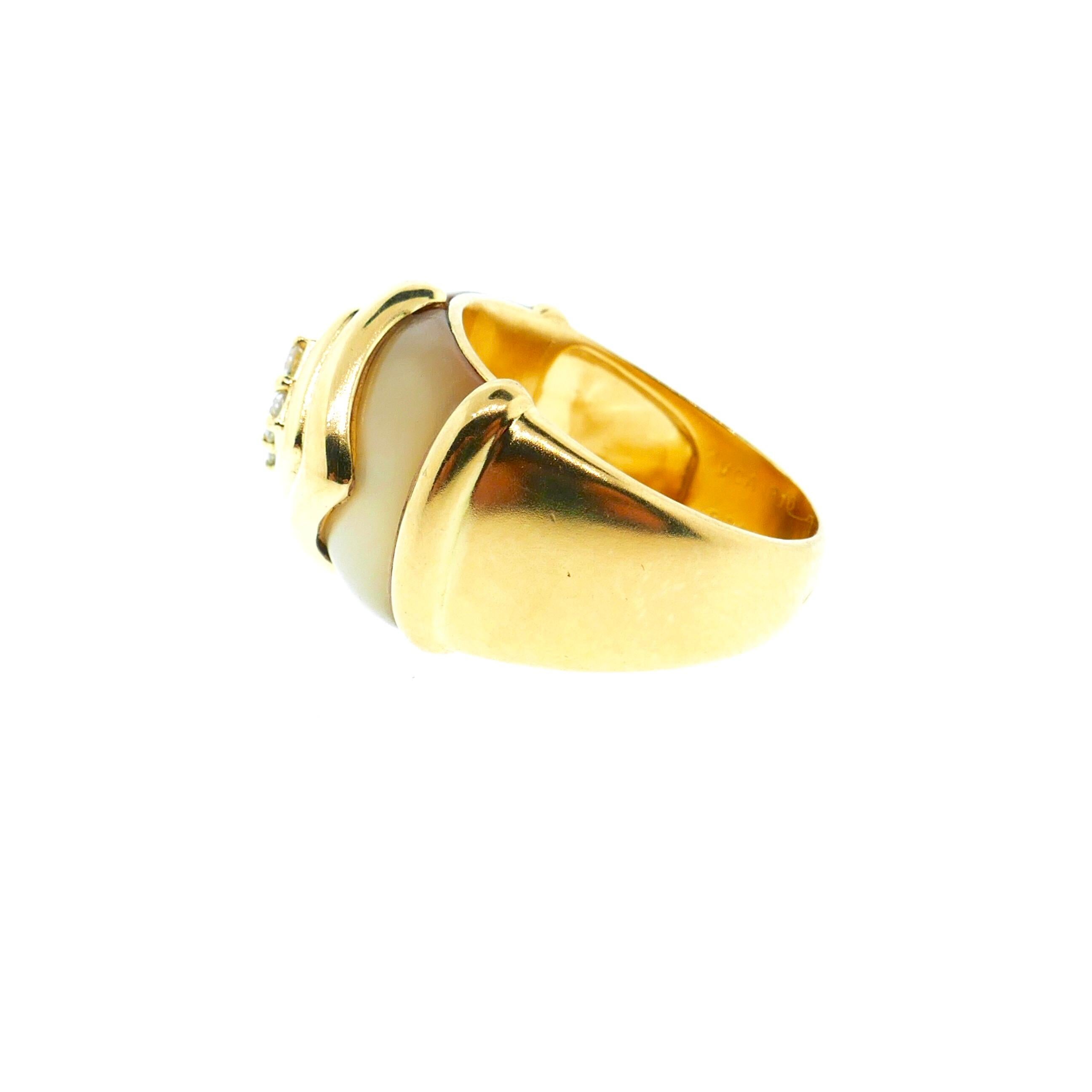 Van Cleef & Arpels 18 Karat Yellow Gold Mother of Peal Diamond Ring 1