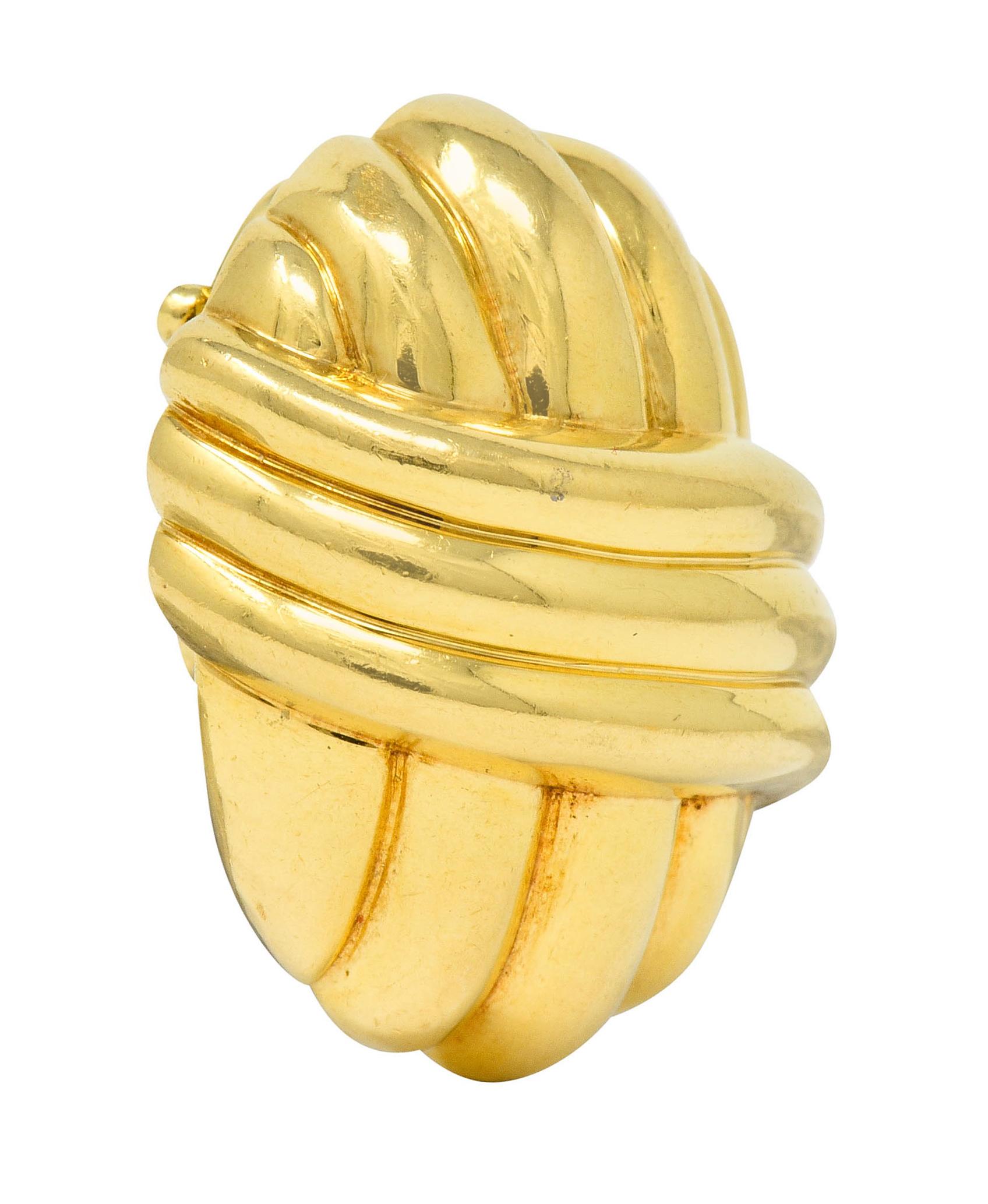 Women's or Men's Van Cleef & Arpels 18 Karat Yellow Gold Ribbed Knot Ear-Clip Earrings