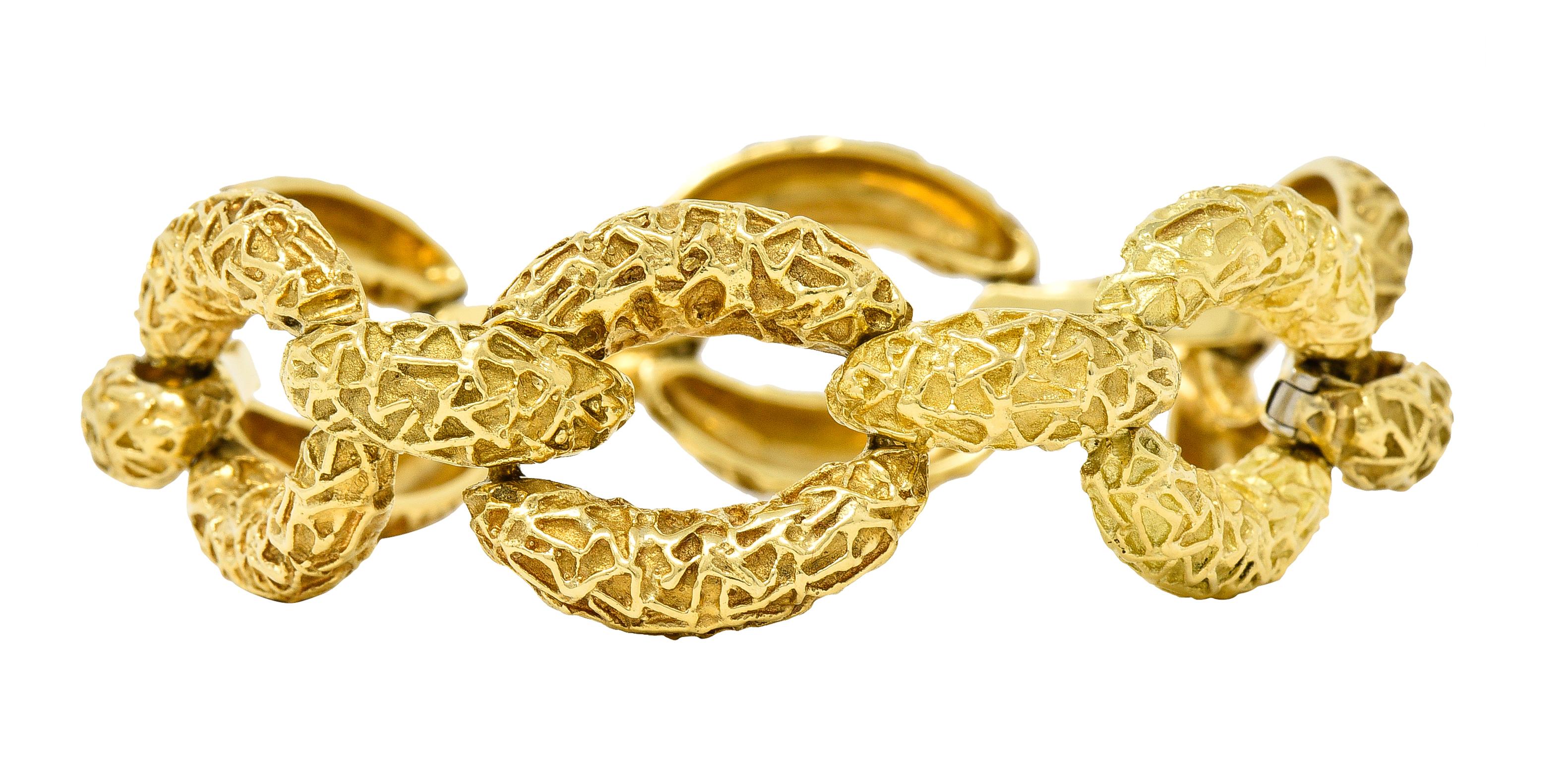 Van Cleef & Arpels 18 Karat Gelbgold Texturiertes ovales Gliederarmband im Vintage-Stil 8