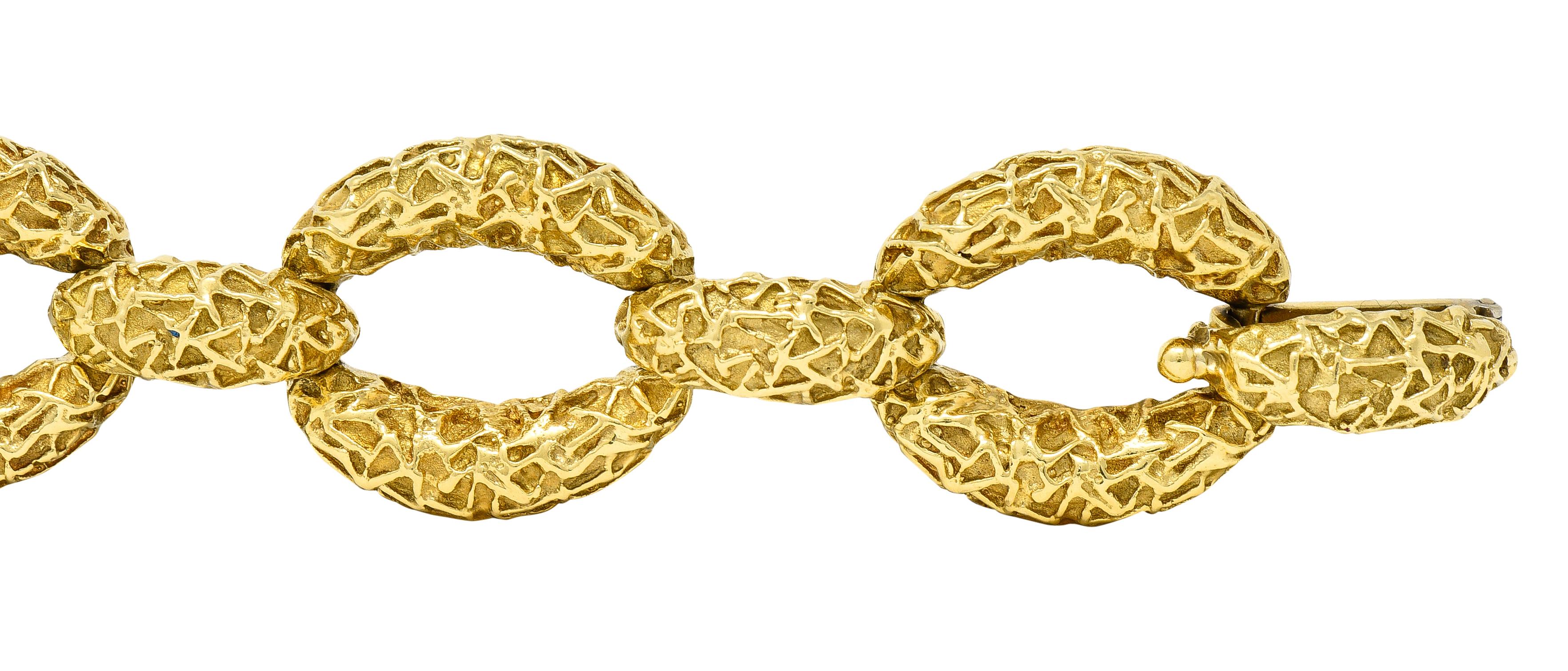 Van Cleef & Arpels 18 Karat Gelbgold Texturiertes ovales Gliederarmband im Vintage-Stil 2