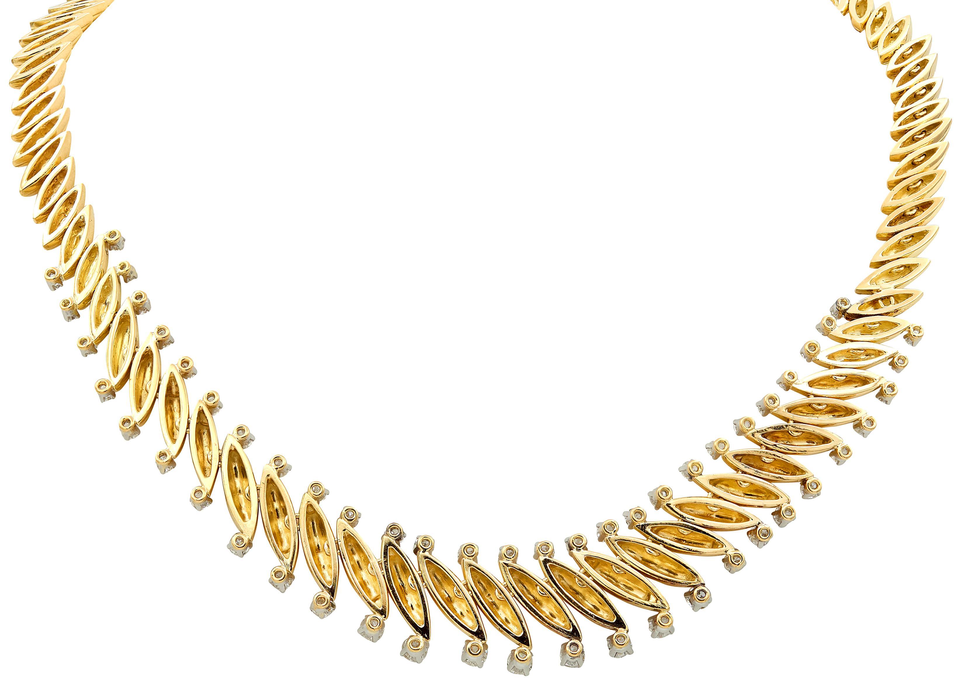 Van Cleef & Arpels 18 Karat Gelbgold Vintage Coup De Vent Chantilly Halskette im Angebot 3