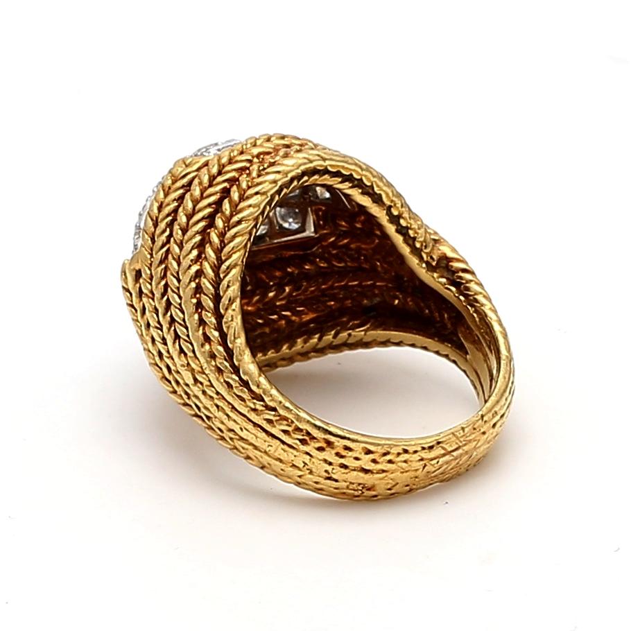 Van Cleef & Arpels 1,80 Carati Diamante Rotondo Brillante G VS2 Oro 18 Karati Cluste in vendita 2