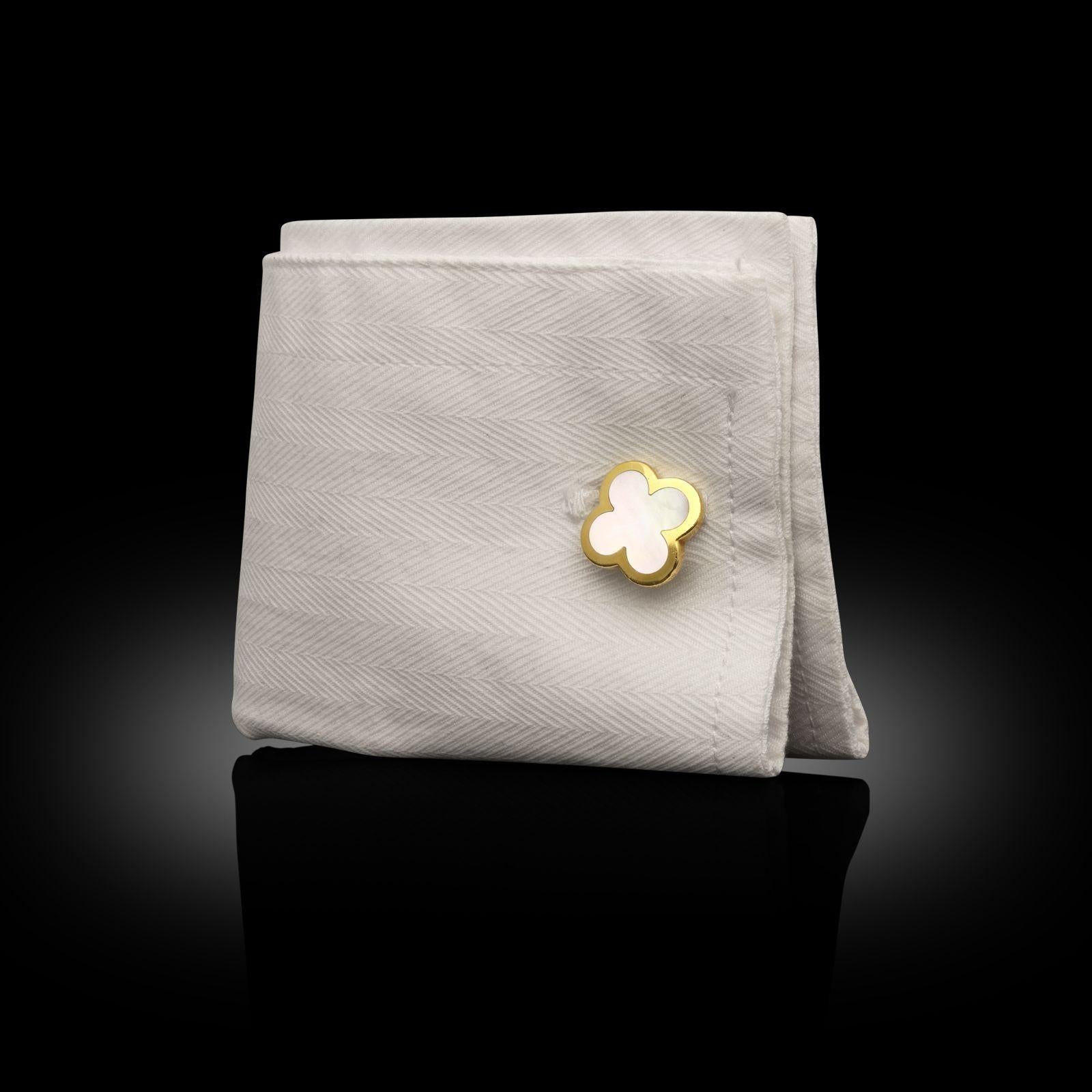 Van Cleef & Arpels 18ct Gold And Mother Of Pearl Alhambra Cufflinks Circa 2010 In Good Condition In London, GB