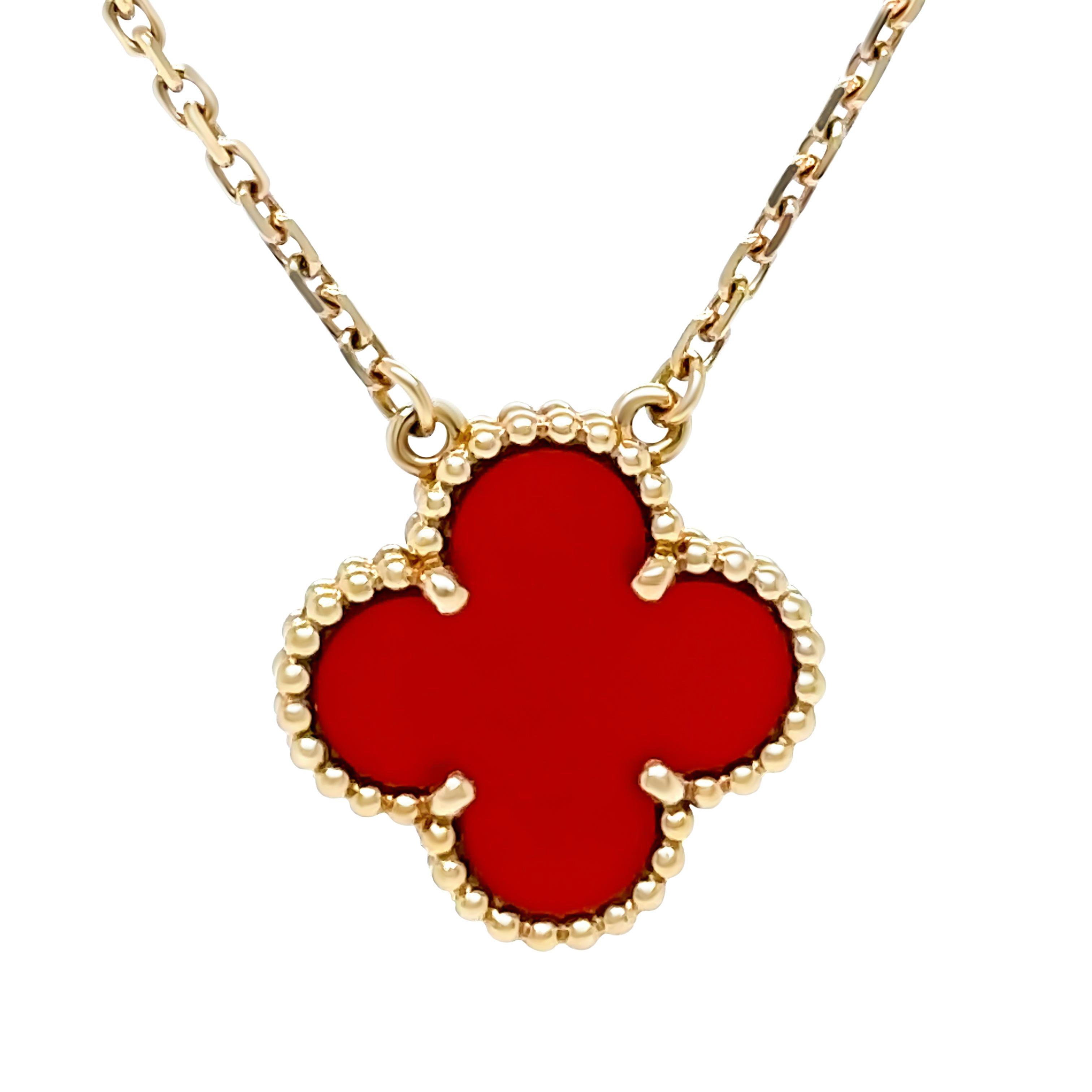 A timeless piece from Van Cleef & Arpels, the Vintage Alhambra pendant is crafted in 18ct yellow gold and features a stunning Carnelian stone, exuding elegance and sophistication. Weighing 5 grams.

Metal: 18ct Yellow Gold
Carat: N/A
Colour: