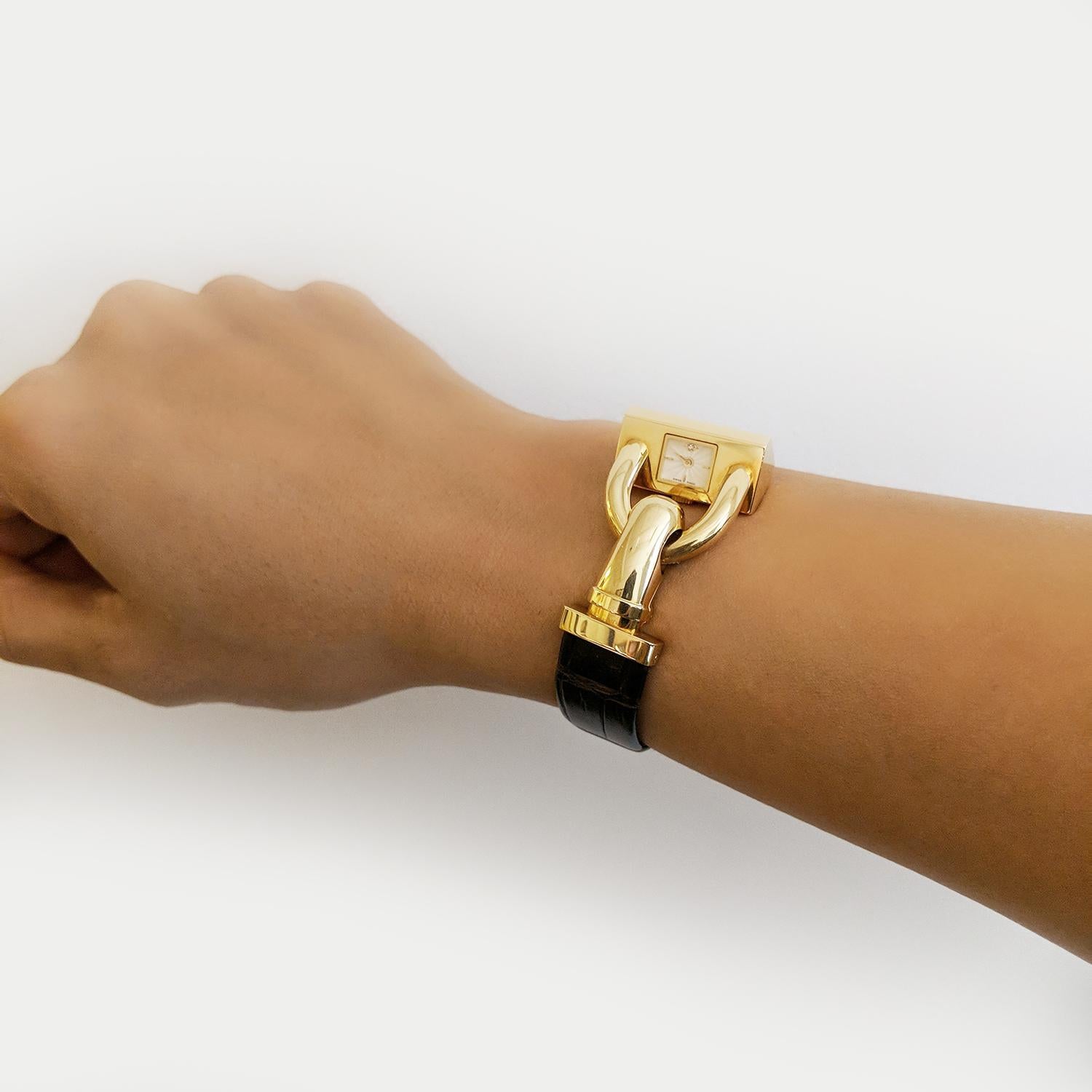 Van Cleef and Arpels Ladies Gold Leather Cadenas Wristwatch 3