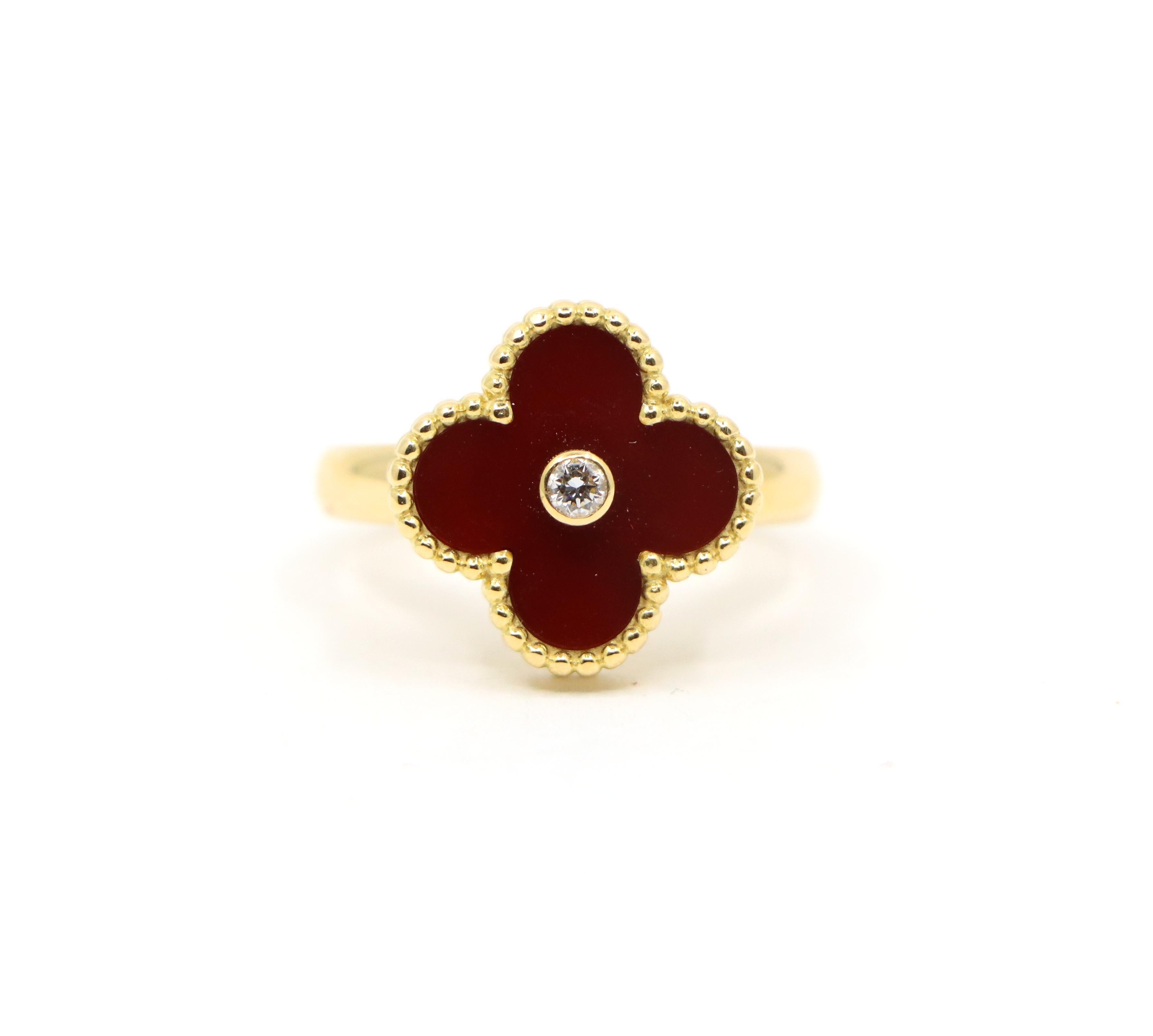 Round Cut Van Cleef & Arpels 18K Gold Carnelian Diamond Alhambra Ring For Sale