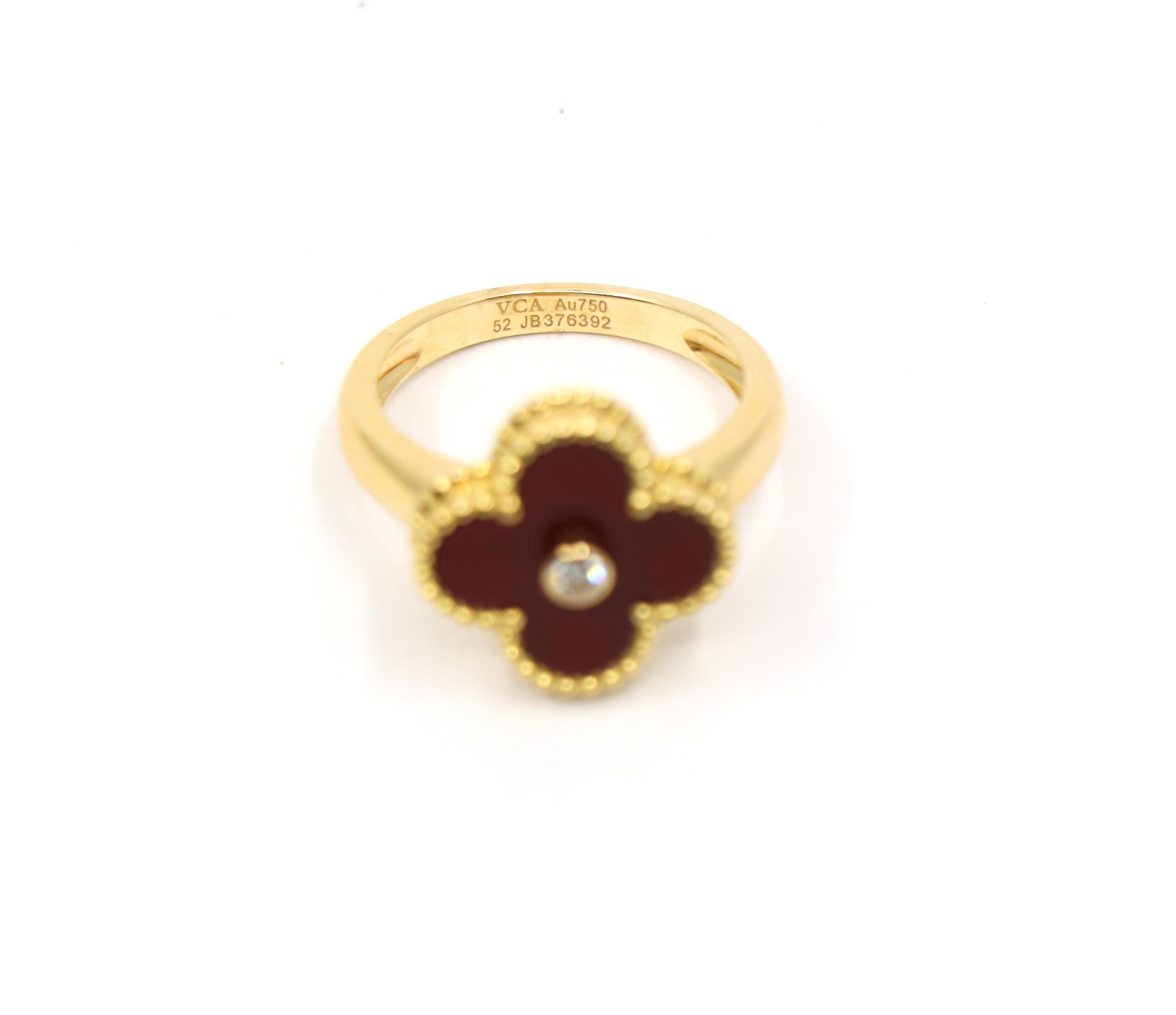 Van Cleef & Arpels 18K Gold Carnelian Diamond Alhambra Ring For Sale 4