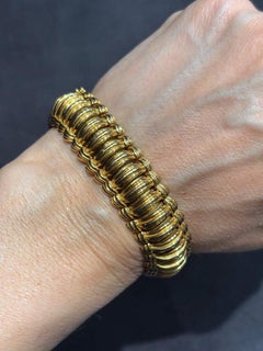 Van Cleef & Arpels 18k Gold Cuff bracelet France Circa 1960 79.9g