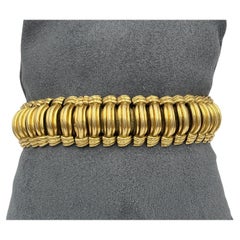 Van Cleef & Arpels 18k Gold Cuff bracelet France Circa 1960 79.9g