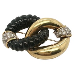 Van Cleef & Arpels 18k Gold, Diamond, And Onyx Brooch
