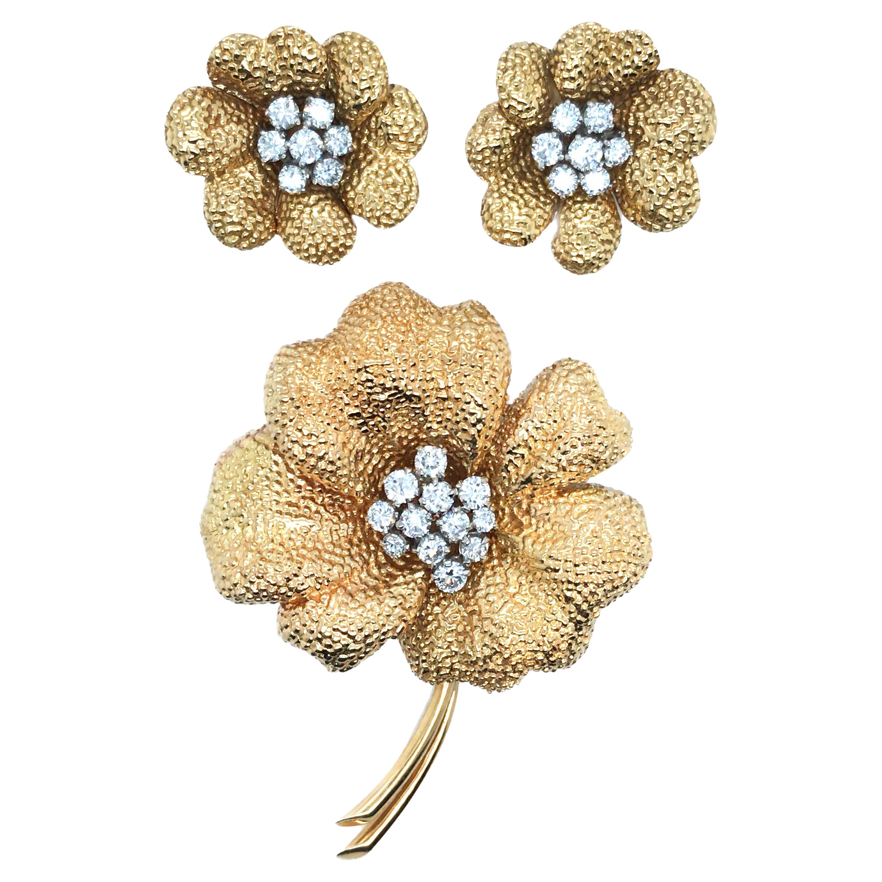 Van Cleef & Arpels, 18K Gold Diamond Brooch and Earrings