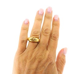 Van Cleef & Arpels 18k Gold Diamond Leaf Motif Ring