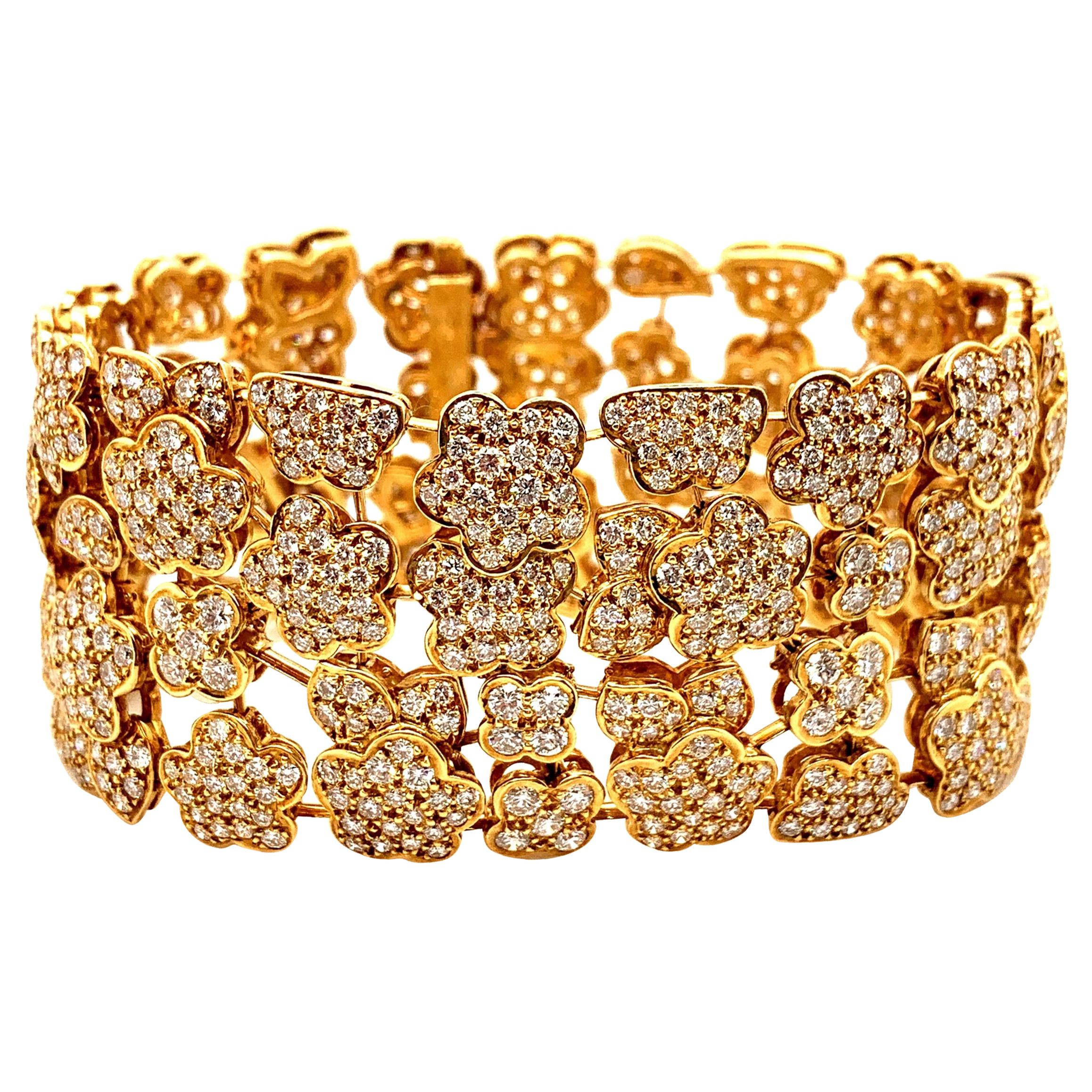 Van Cleef & Arpels 18k Gold Diamond 'Melusine' Bracelet