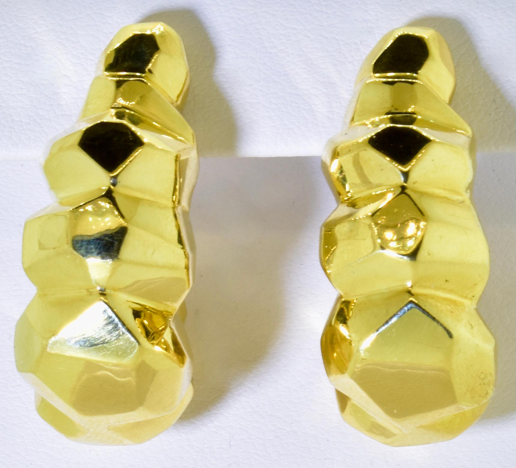 Women's or Men's Van Cleef & Arpels 18K Gold Earrings, c. 1970