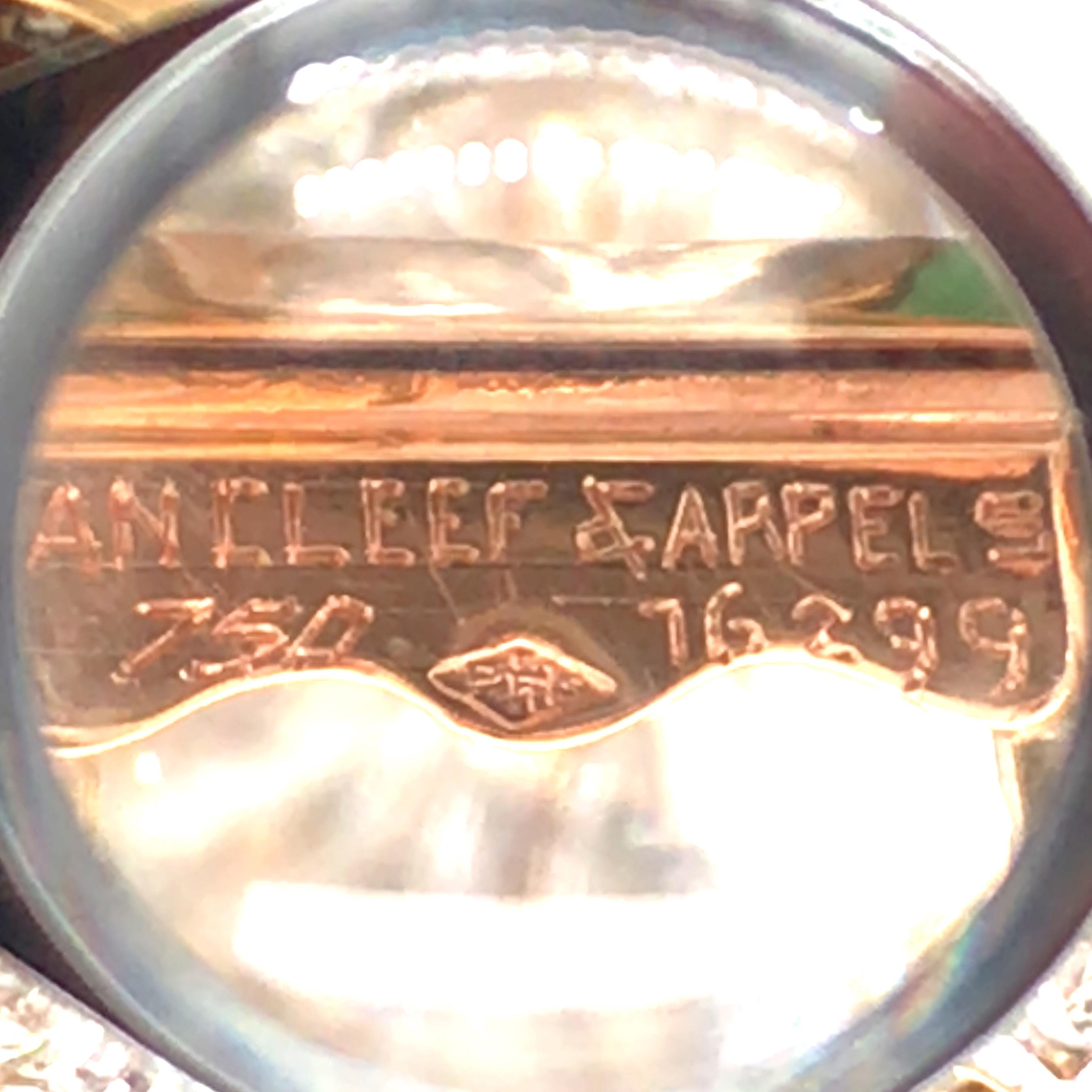 Van Cleef & Arpels, broche en or 18 carats, émeraude et diamants Bon état - En vente à New York, NY