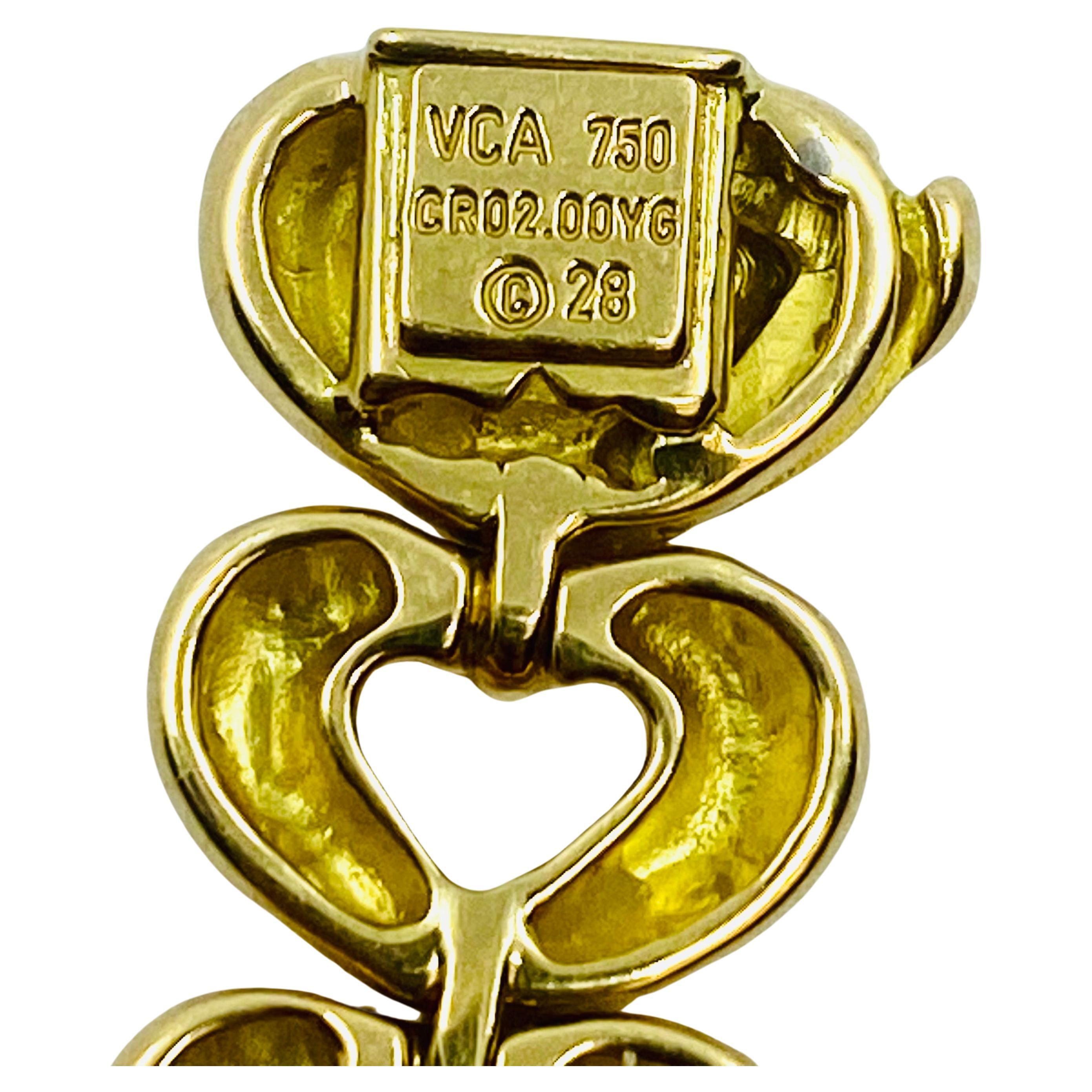 Van Cleef & Arpels 18k Gold Heart-Shaped Bracelet For Sale 2
