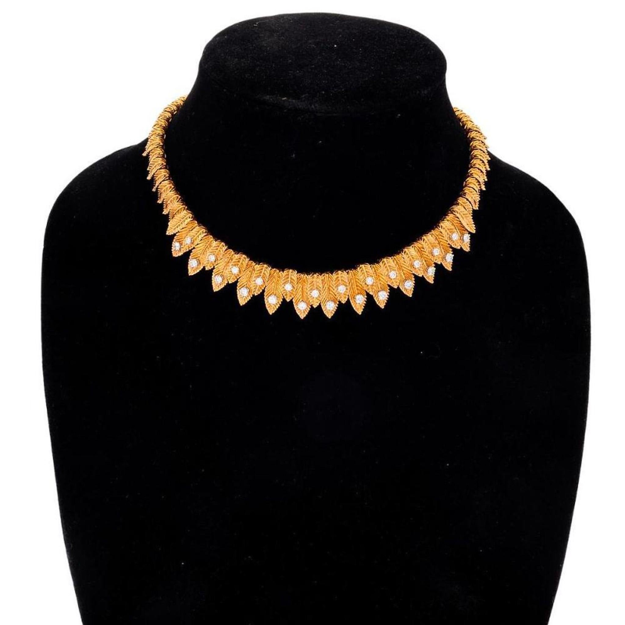 Van Cleef & Arpels, collana girocollo vintage retrò con diamanti e foglie in oro 18 carati in vendita 7