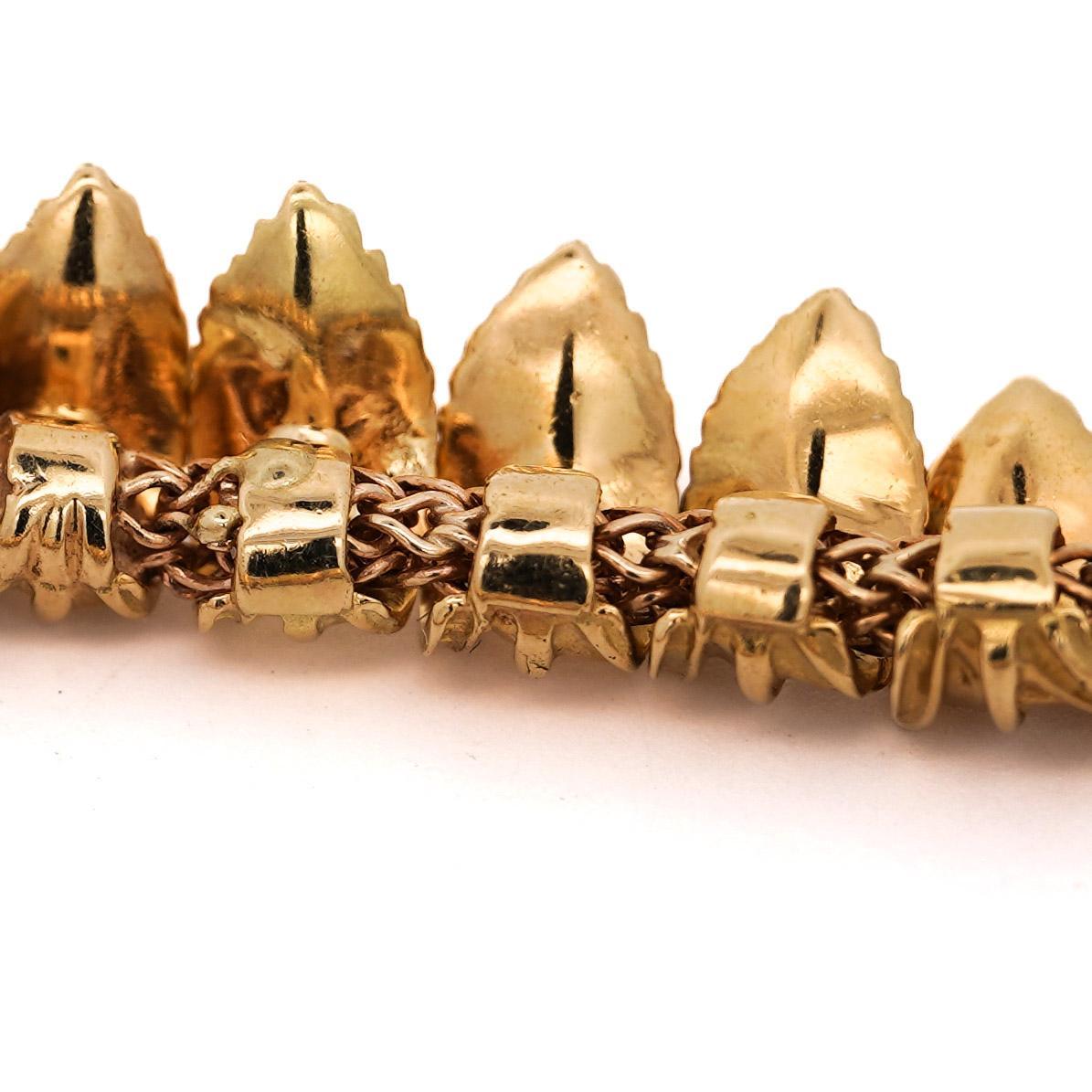 Van Cleef & Arpels, collana girocollo vintage retrò con diamanti e foglie in oro 18 carati In condizioni buone in vendita a Miami, FL