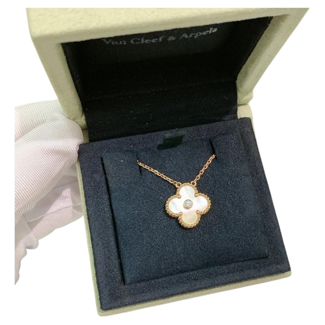 Van Cleef 2022 Holiday Pendant VCA Porcelain Tiffany Blue