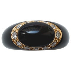 Van Cleef & Arpels 18 Karat Gold, Onyx and Diamond Fidji Ring