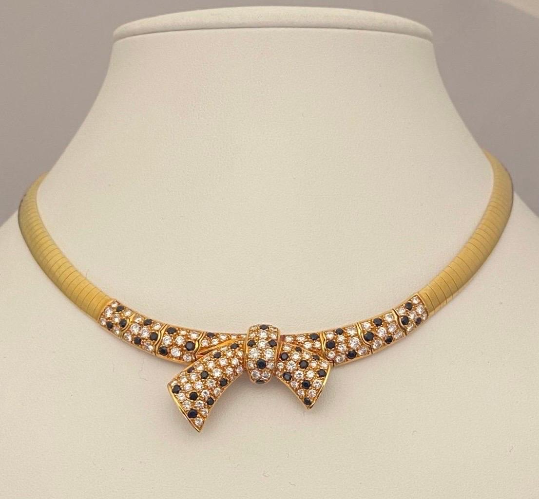 Taglio brillante Set di collana e orecchini in oro 18k, onice e diamanti Van Cleef & Arpels in vendita