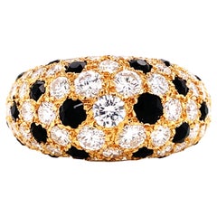 Van Cleef & Arpels, 18K Gold Onyx Diamond Ring