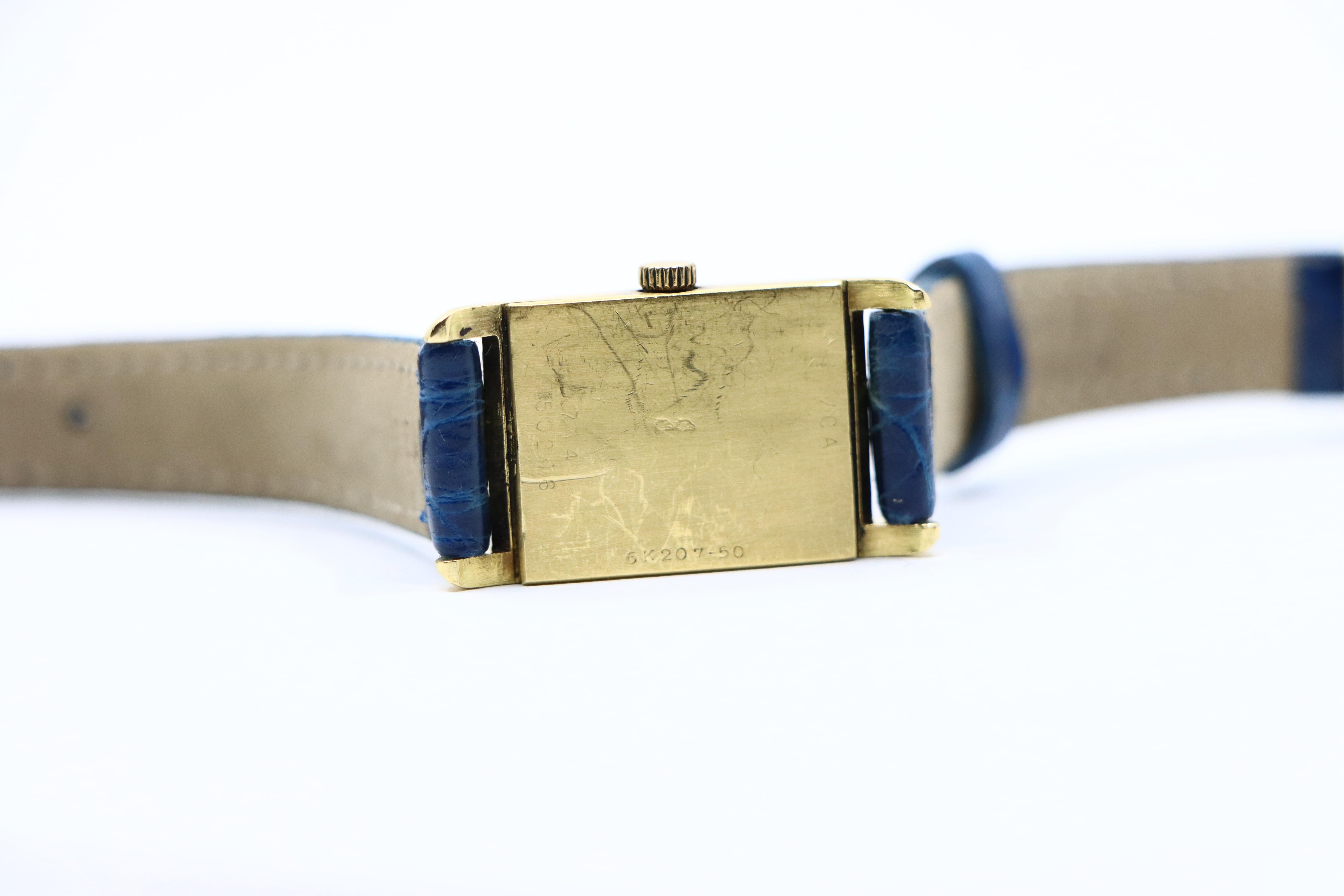 Van Cleef & Arpels 18K Gold Vintage Quartz Ladies Watch For Sale 9