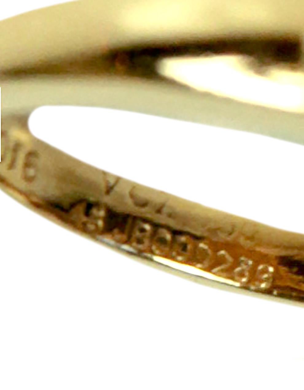 Van Cleef & Arpels 18k/ Perlmutt Vintage Alhambra-Ring mit Perlmutt w. Diamant Größe 4,5 (Brillantschliff)