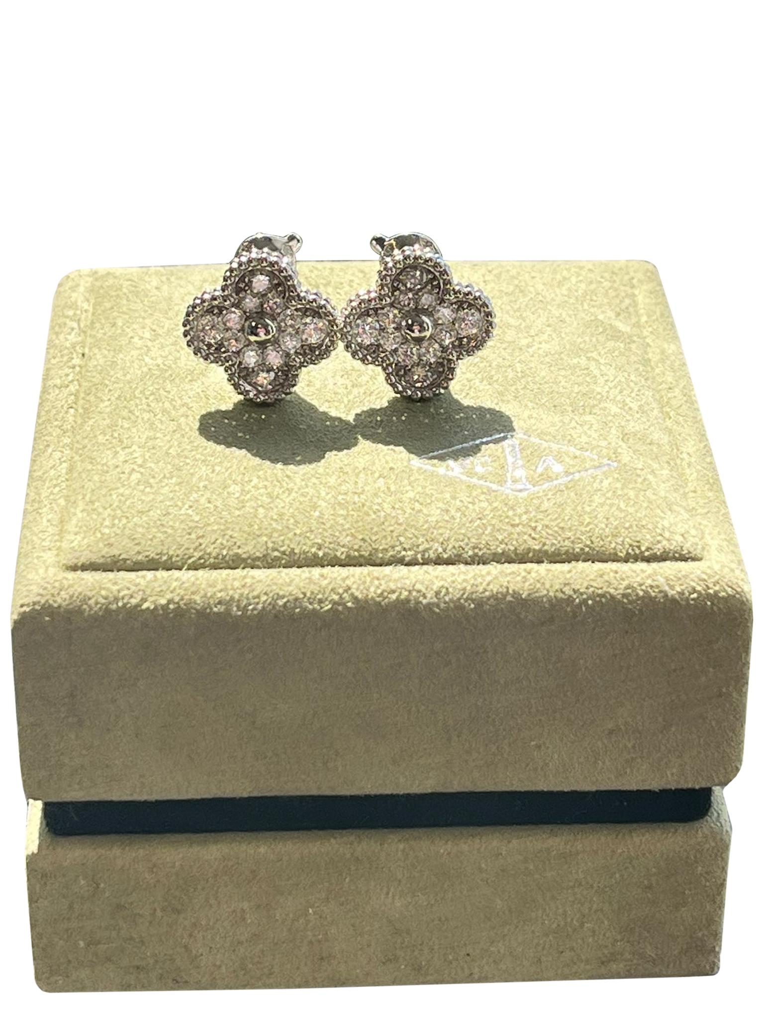 Van Cleef & Arpels 18K White Gold 0.96ct Diamond Vintage Alhambra Earrings For Sale 2