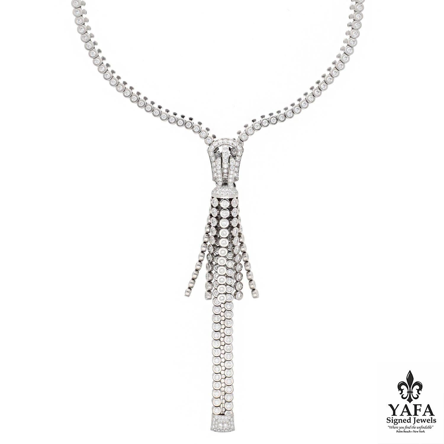 Round Cut Van Cleef & Arpels 18K White Gold and Diamond Extra Long ZIP Necklace For Sale