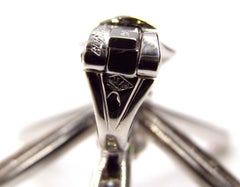 Van Cleef & Arpels Caresse d'Eole 18K White Gold Diamond Flower Earrings