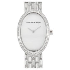 Van Cleef & Arpels 18K White Gold Diamond Mother of Pearl Ladies Watch HH22351